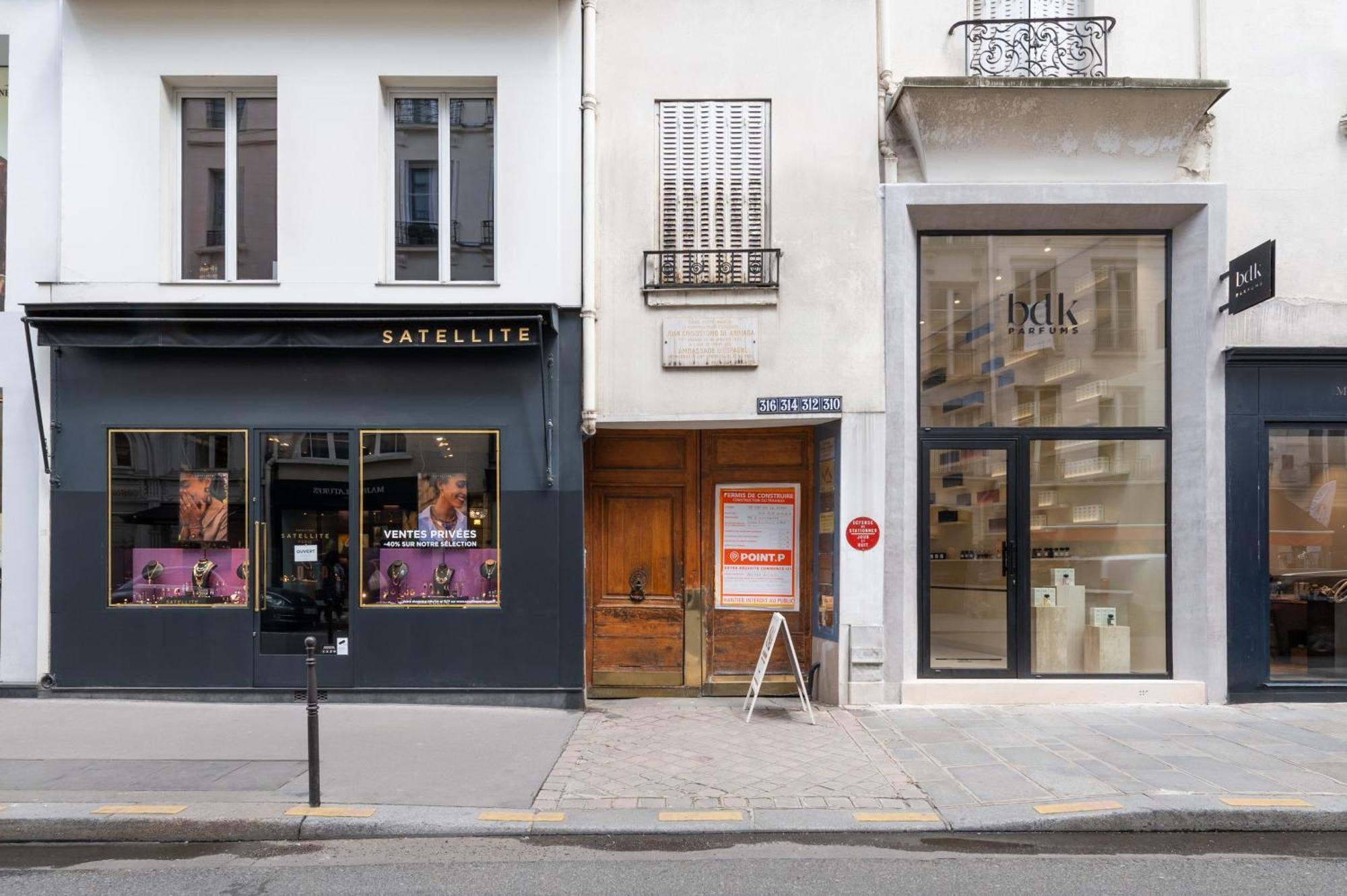 Gorgeous 1bedroom Industrial Style Flat-place Vendome Appartamento Parigi
